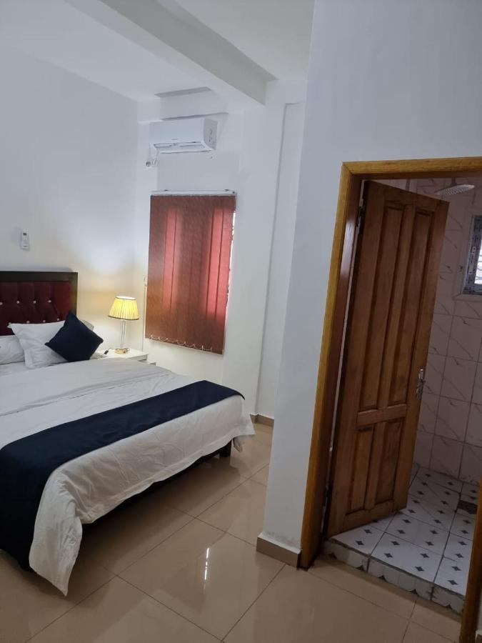 Baobab Lodge Douala Eksteriør bilde